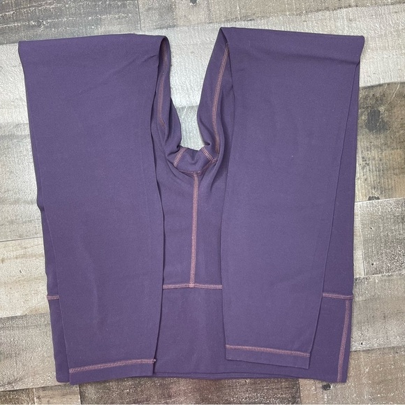 Athleta Purple Leggings size Medium - Picture 5 of 9